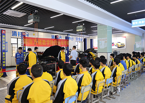 ������ͨ��������ѧУ_���϶����߼�����ѧУ_���۱���������ʵѵ