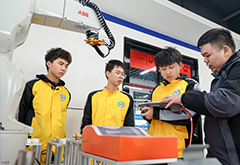 ���ϳ�ɳ��ְѧУ__��������ʵѵ